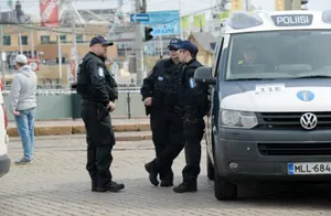 Полицейские впервые за 50 лет проводят забастовку в Финляндии