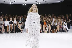 Показ Dior на неделе моды в Париже