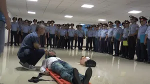 Врачи преподали полицейским Алматы уроки оказания первой медпомощи