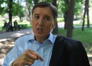 Представители партии «Азат» не отвечают ЦИК