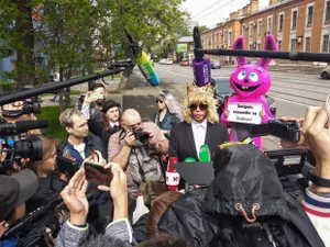 Сергей Зверев устроил одиночный пикет на Байкале