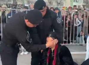 Массовые обмороки случились на празднике в Актау