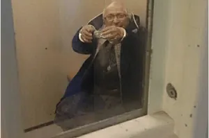 99-летняя голландка попросила полицию исполнить ее мечту оказаться в тюрьме