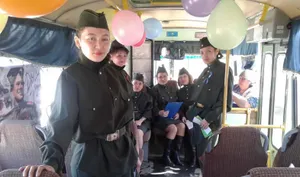 На «автобусе Победы» возят пассажиров в Кокшетау (ФОТО)