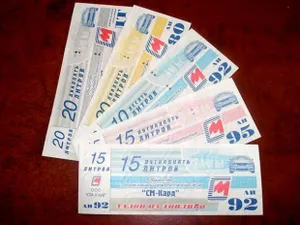 Фальшивые талоны на бензин распространяют в Алматы