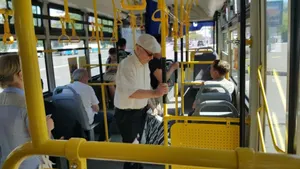 В Павлодаре, несмотря на возмущения общественников, подорожал проезд в городском пассажирском транспорте