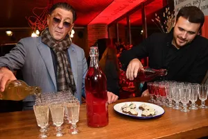 Рюмочные Лепса и бургеры Тимати – сколько звезды зарабатывают на еде