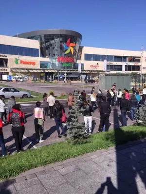 На проспекте Сейфуллина в Алматы образовалась громадная пробка