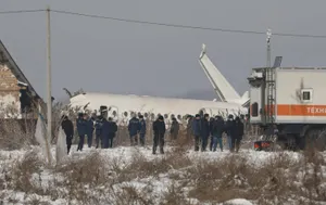 Обледенение самолета остается основной версией крушения самолета в Алматы