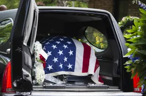 До полумиллиона умерших от COVID-19 к середине февраля ожидают в США