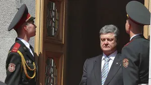 Порошенко утвердил план по освобождению Луганска и Донецка