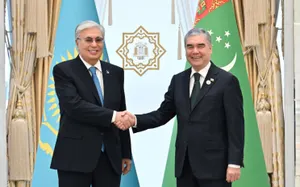 Токаев проведет встречу с Бердымухамедовым в Туркестане