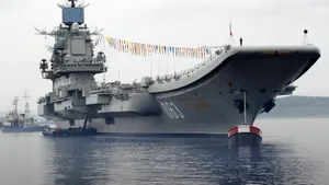 Загорелся российский авианосец «Адмирал Кузнецов»