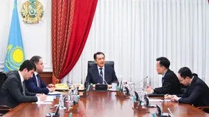 Бакытжан Сагинтаев встретился с послом КНР в РК