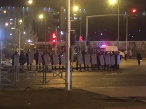 Беспорядки в Астане: полиция и СОБР перекрыли улицы