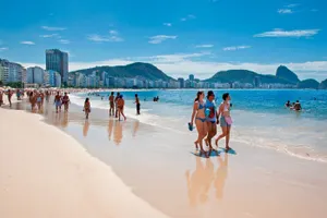 На 80% восстановился международный туризм