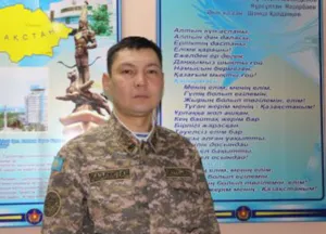 В Алматы военнослужащий обезоружил преступника