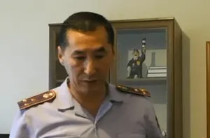 У замначальника дорожной полиции Актобе более 50 раритетных авто