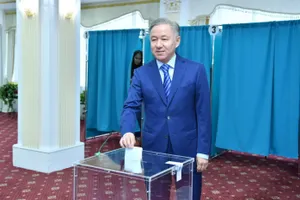Нурлан Нигматулин отдал свой голос на парламентских выборах