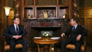 Аскар Мамин и Дмитрий Медведев встретились в Москве