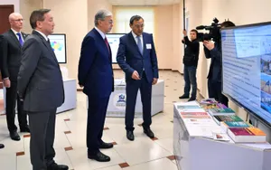 Вы обязательно найдете место в жизни – Токаев встретился со студентами КазАТУ