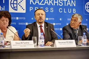 Погорельцы ТЦ «Адем» обратились к акиму Алматы