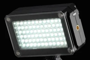 Фотостудия для предметной фотографии с постоянным светом от Metz