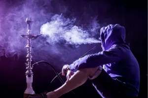 АП-дан Денсаулық сақтау министрлігіне дейін: Қазақстанда кальяндарды заңдастыруды кім ілгерілетіп жатыр