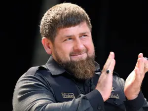 Звание генерал-майора присвоил Владимир Путин главе Чечни