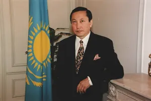 Ветеран дипломатии Тлеухан Кабдрахманов награжден орденом Достық І степени