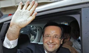 Олланд объявил о разрыве отношений с гражданской женой