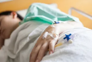 Дети переносят COVID-19 легче гриппа – исследование