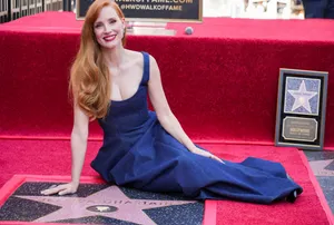 Джессика Честейннің жұлдызы Голливудтың Даңқ аллеясында пайда болды