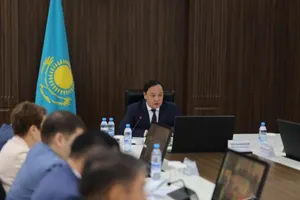 Ербол Карашукеев өзін-өзі өлтірудің алдын алу шараларын сынға алды