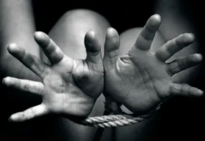 Молодых женщин держат в рабстве – открытое письмо Бердыбеку Сапарбаеву