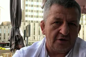 Отец Хабиба Нурмагомедова оспорит в суде результаты боя своего подопечного