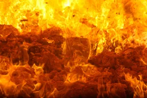 Қарағандыда базар әкімшілігімен қақтығыс өз-өзін өртеуге дейін жетті