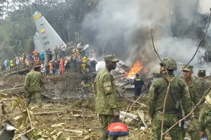 Крушение военного самолета в Колумбии: погибли 66 человек