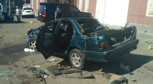 В Алматы несколько раз перевернулся автомобиль