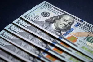 Курс доллара снизился в Казахстане