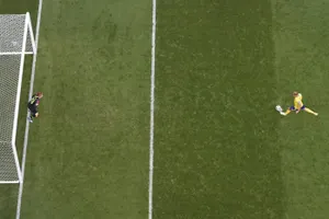 Видеоповтор помог шведам одержать победу над сборной Южной Кореи