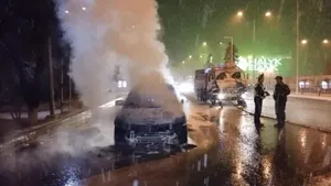 Три автопожара произошло в Алматы за ночь (ФОТО, ВИДЕО)