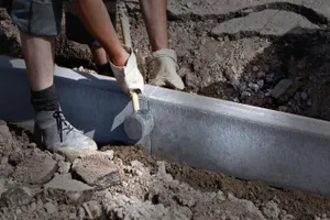 Замену «новых» бордюров прокомментировали в акимате Алматы