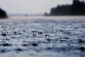 В выходные в Казахстане ожидаются грозы, дожди и ветер