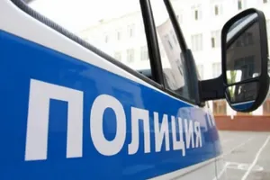 Полиция Алматы наградила девушку, задержавшую виновника ДТП