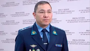 Скандально известного полицейского вновь отстранили от должности