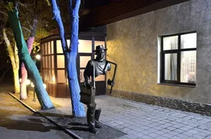 Альтернативная площадка для «Творческой среды»Эксклюзив