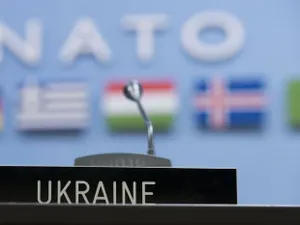 Украина нуждается в модернизации армии с помощью НАТО