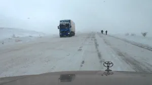 Движение на нескольких трассах восстановлено в Казахстане