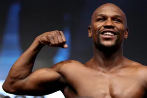 Мейвезер проведет бой с бойцом MMA